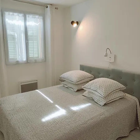 2 Terrasses Face De 100m2 * Saint-Florent (Corsica)